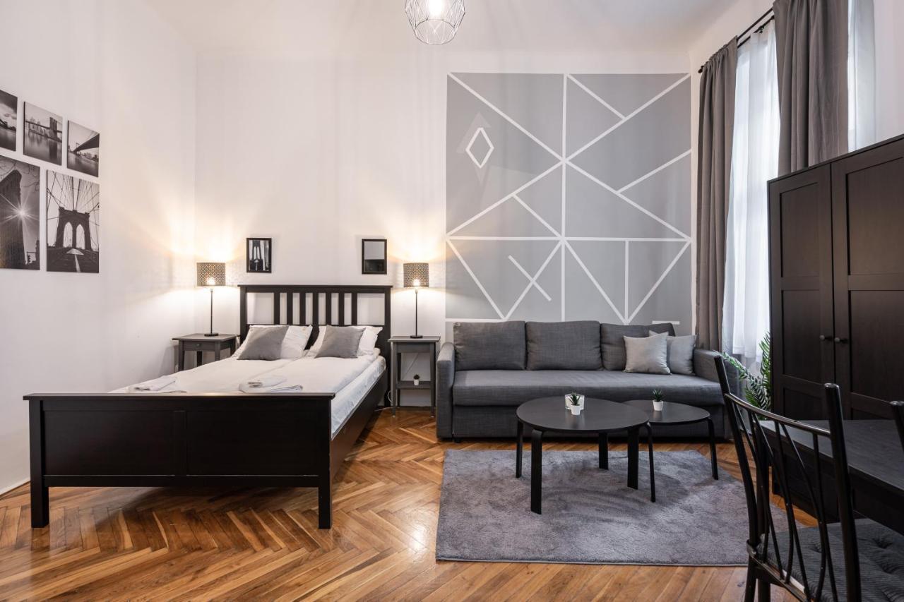 B8 - Grand Boulevard Cozy Apartment - Best Location By Bqa Budapest Exteriör bild