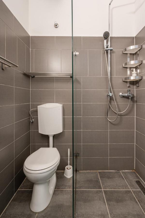 B8 - Grand Boulevard Cozy Apartment - Best Location By Bqa Budapest Exteriör bild