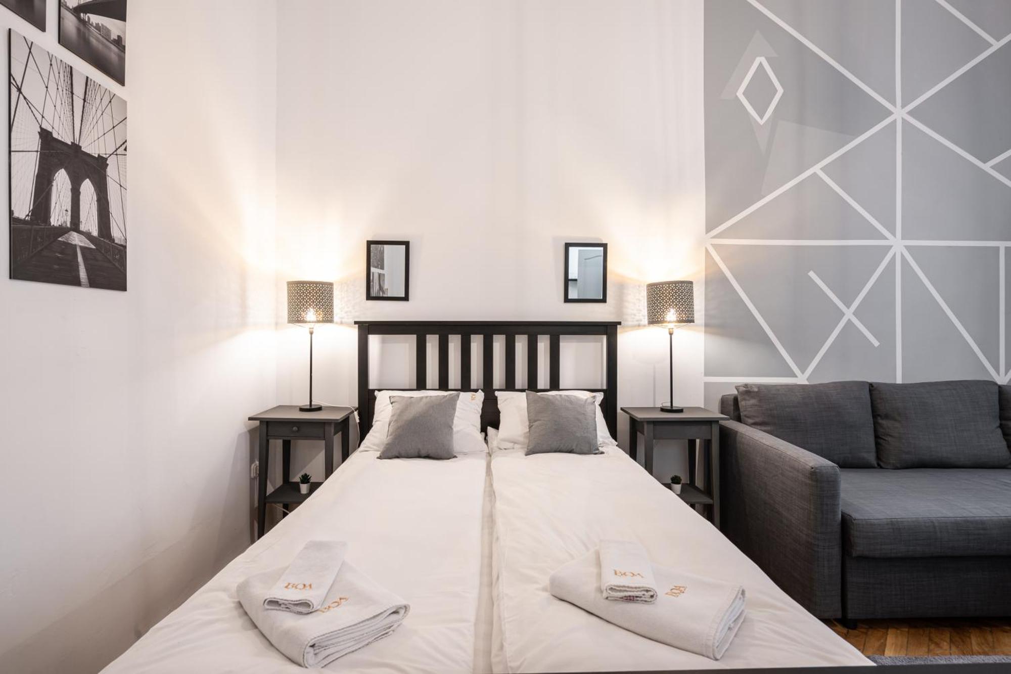 B8 - Grand Boulevard Cozy Apartment - Best Location By Bqa Budapest Rum bild